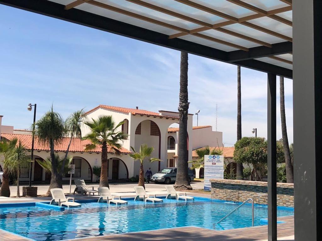 Hotel Sand´s San Luis San Luis Potosí Buitenkant foto